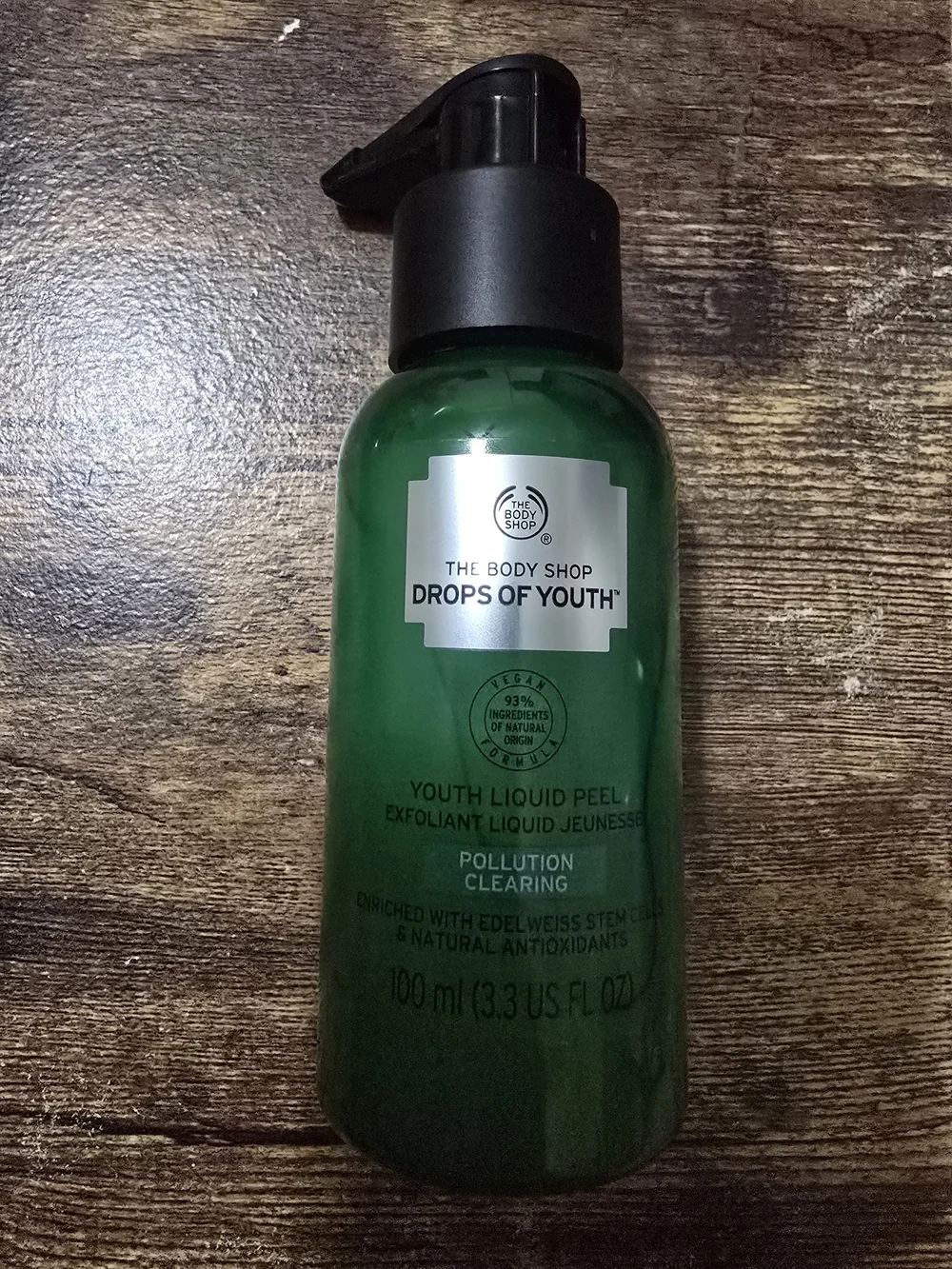 THE BODY SHOP Drops of Youth Liquid Peel Pollution Clearing (3.3 oz/ 100 ml)